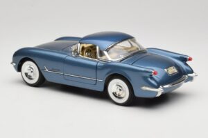 Chevrolet Corvette C1 Zils Mira 1:18 6105 Metāls — attēls 7 no 8