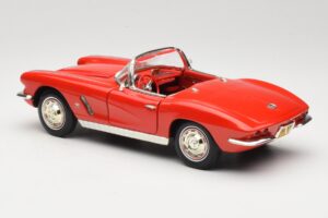 Chevrolet Corvette C1 Sarkans ERTL 1:18 7835 Metāls — attēls 7 no 8