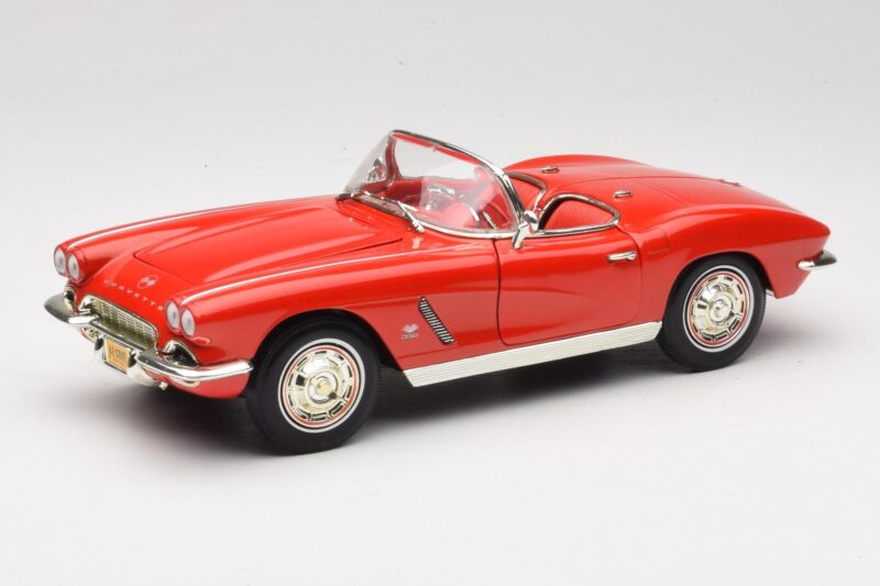 Chevrolet Corvette C1 Sarkans ERTL 1:18 7835 Metāls