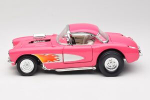 Chevrolet Corvette C1 Gasser Rozā Road Legends 1:18 92019-R1 Metāls — attēls 4 no 8