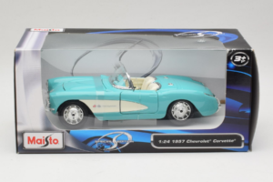 Chevrolet Corvette C1 Piparmētru Zaļš Maisto 1:24 31275 Metāls