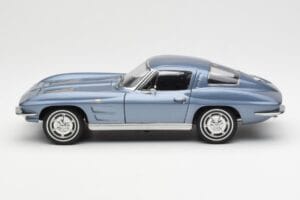 Chevrolet Corvette C2 Zilganzils Metaliks AUTOart 1:18 71182 Metāls — attēls 4 no 8