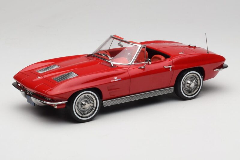 Chevrolet Corvette C2 Sting Ray Kabriolets Riverside Red Norev 1:18 189056 Metāls