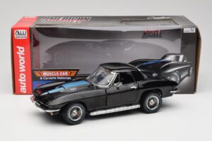 Chevrolet Corvette C2 Melns American Muscle 1:18 AMM1099/06 Metāls — attēls 8 no 8