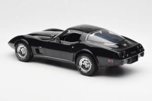 Chevrolet Corvette C3 Melns UT Models 1:18 21071 Metāls — attēls 7 no 8