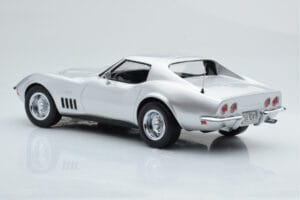 Chevrolet Corvette C3 Sudrabs Norev 1:18 189032 Metāls — attēls 5 no 6