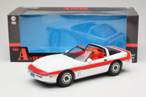 Chevrolet Corvette C4 A-Team Balts GreenLight 1:18 13532 Metāls — attēls 8 no 8