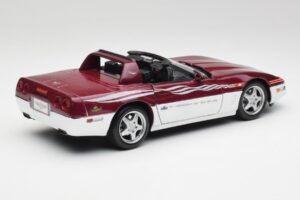 Chevrolet Corvette C4 Indy 500 Pace Car Maisto 1:18 56011 Metāls — attēls 3 no 8