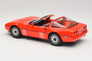 Chevrolet Corvette C4 Larry Sellers Big Lebowski Movie Car GreenLight 1:18 13533 Metāls — attēls 5 no 6