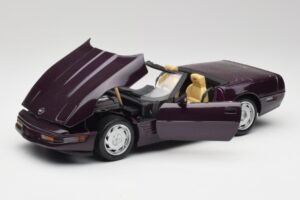 Chevrolet Corvette C4 LT4 Kabriolets Violets Metāliski Maisto 1:18 50277 Metāls — attēls 2 no 8