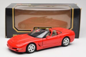 Chevrolet Corvette C5 Kabriolets Sarkans Bburago 1:18 3076 Metāls — attēls 8 no 8