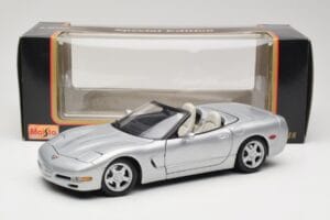 Chevrolet Corvette C5 Kabriolets Sudrabs Maisto 1:18 50317 Metāls — attēls 8 no 8