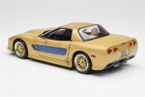Chevrolet Corvette C5 Guldstrand Signature Edition Zelts Maisto 1:18 31657 Metāls — attēls 7 no 8