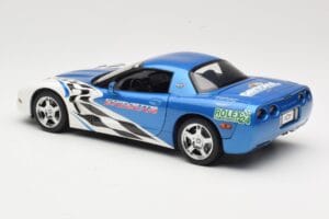 Chevrolet Corvette C5 Pace Car Rolex 24 at Daytona 1999 UT Models 1:18 39944 Metāls — attēls 7 no 8
