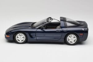 Chevrolet Corvette C5 Nassau Zils Bburago 1:18 30166 Metāls — attēls 4 no 8