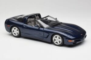 Chevrolet Corvette C5 Nassau Zils Bburago 1:18 30166 Metāls — attēls 6 no 8