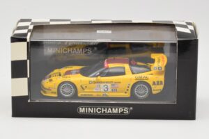 Chevrolet Corvette C5-R #3 R. Fellows / J. O'Connell / O. Gavin ALMS Petit Le Mans 2002 Minichamps 1:43 400021493 Metāls — attēls 4 no 4