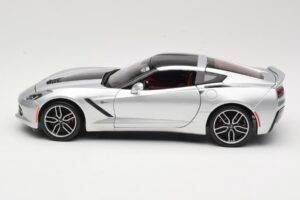 Chevrolet Corvette C7 Sudrabs Maisto 1:18 38132 Metāls — attēls 4 no 8