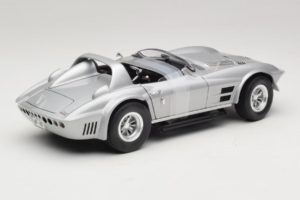 Chevrolet Corvette Grand Sport Sudrabs Fast & Furious Greenlight 1:18 12842 Metāls — attēls 2 no 6