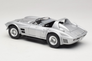 Chevrolet Corvette Grand Sport Sudrabs Fast & Furious Greenlight 1:18 12842 Metāls — attēls 5 no 6