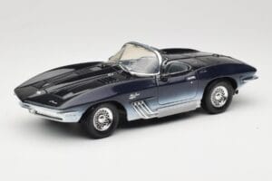 Chevrolet Corvette Mako Shark Motormax 1:18 73102 Metāls