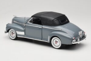 Chevrolet Deluxe Kabriolets Ar Mīksto Jumtu Pelēks Eagles Race 1:18 7497276 Metāls — attēls 7 no 8