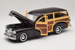 Chevrolet Fleetmaster Woody Melns Maisto 1:18 56043 Metāls — attēls 2 no 8