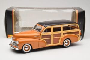 Chevrolet Fleetmaster Woody Zelts Maisto 1:18 56042 Metāls — attēls 8 no 8