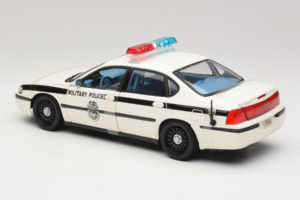 Chevrolet Impala Military Police Maisto 1:18 36611 Metāls — attēls 5 no 6