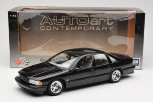 Chevrolet Impala SS Melns AUTOart 1:18 71091 Metāls — attēls 8 no 8