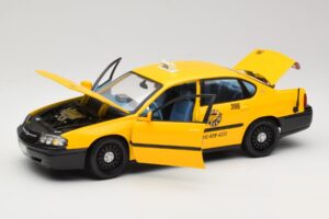 Chevrolet Impala Taksometrs Maisto 1:18 36617 Metāls — attēls 2 no 8