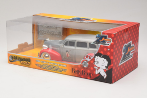 Chevrolet Master Deluxe Dark Silver Metallic Red Jada 1:24 253745012 Metāls — attēls 3 no 3