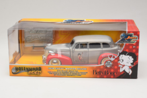 Chevrolet Master Deluxe Dark Silver Metallic Red Jada 1:24 253745012 Metāls