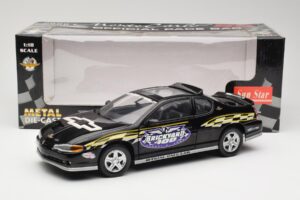 Chevrolet Monte Carlo SS Official Pace Car 2000 Sun Star 1:18 1988 Metāls — attēls 8 no 8
