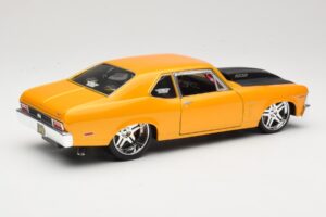 Chevrolet Nova SS Zelts Maisto 1:18 31083 Metāls — attēls 3 no 8