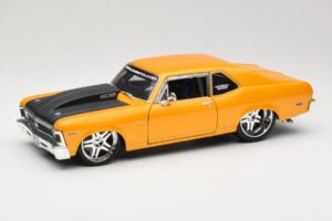 Chevrolet Nova SS Zelts Maisto 1:18 31083 Metāls