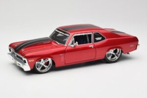 Chevrolet Nova SS Coupe Sarkans Maisto 1:18 31083-M1 Metāls