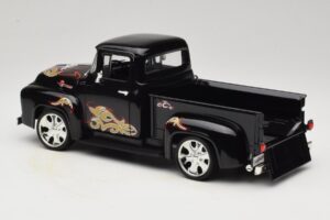 Chevrolet Old School Cody Project Truck & Chopper Set Joyride 1:18 33911 Metāls — attēls 7 no 8
