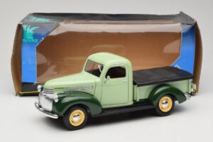 Chevrolet Pickup Zaļš Solido 1:18 8063 Metāls — attēls 8 no 8