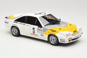 Opel Manta 400 Group B Rally Tour de Corse 1984 Ar Chevrolet G30 Servisa Furgonu Otto 1:18 OT491 Sveķi — attēls 13 no 13