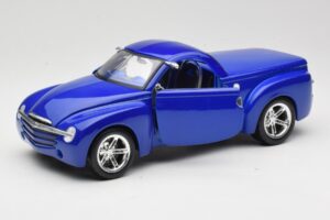 Chevrolet SSR Concept Zils Maisto 1:18 531612 Metāls — attēls 2 no 8