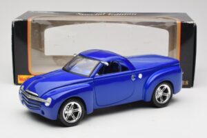 Chevrolet SSR Concept Zils Maisto 1:18 531612 Metāls — attēls 8 no 8