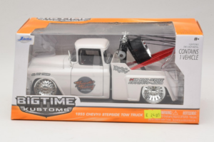Chevrolet Stepside Tow Truck Bigtime Kustoms Jada 1:24 96866 Metāls