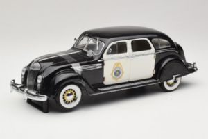 Chrysler Airflow Policijas Auto Signature Models 1:18 CCSM01 Metāls
