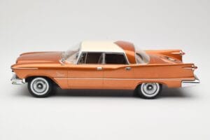 Chrysler Imperial Southampton Vara BoS Models 1:18 BOS140 Sveķi — attēls 3 no 6