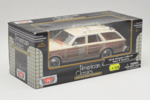 Chrysler LeBaron Town & Country Bēšs Motormax 1:24 MM7331BG Metāls — attēls 2 no 3