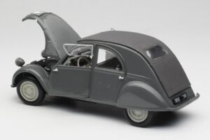 Citroen 2CV A Pelēks Tchibo 1:18 49418 Metāls — attēls 5 no 8
