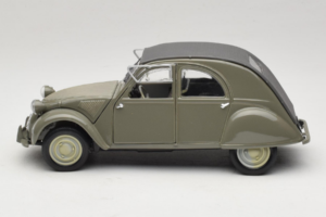 Citroen 2CV Zaļš Maisto 1:18 50289 Metāls — attēls 4 no 8