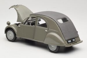 Citroen 2CV Pelēks Maisto 1:18 31834 Metāls — attēls 5 no 8