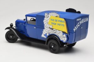 Citroen C4 F Pas de Pneus Trop Petit Zils Solido 1:18 151235-00 Metāls — attēls 7 no 8